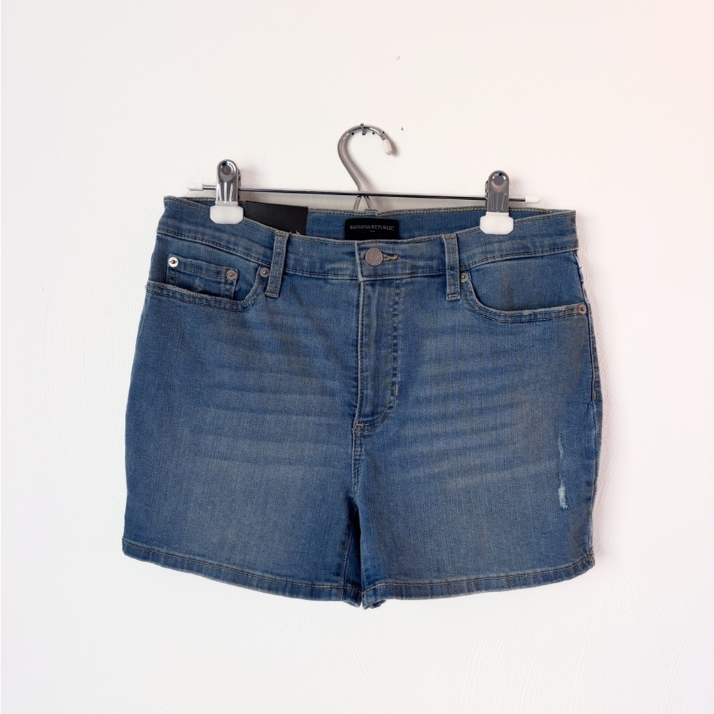 NWT Banana Republic Jean Shorts Size 10